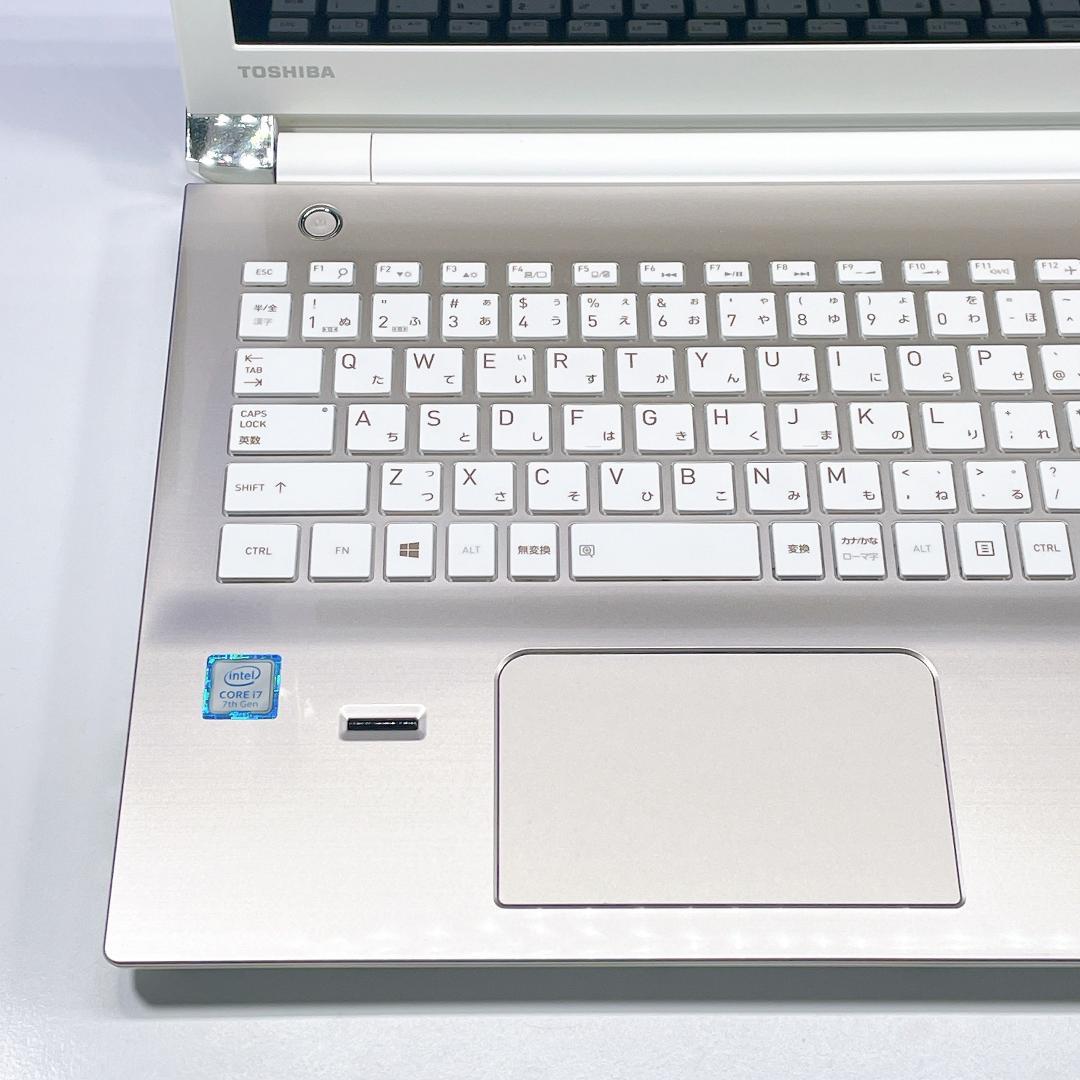 Corei7✨快速SSD✨Windows11✨ゴールド✨東芝ノートPCカメラ薄型