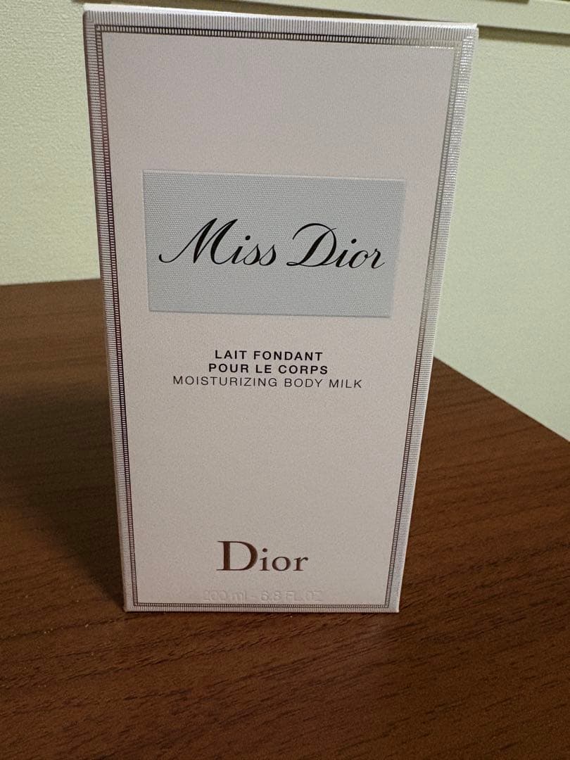 Miss Dior ボディミルク200ml【新品】