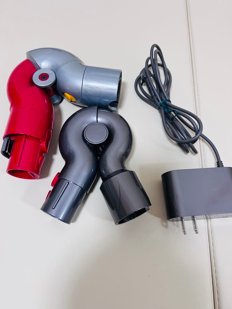 ダイソン V10 SV12 サイクロンクリーナー 簡易清掃済み