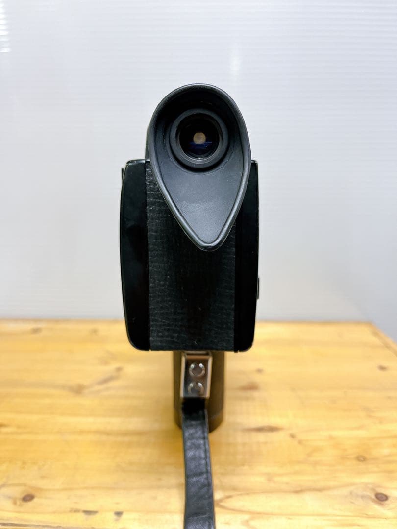 Nikon R8 SUPER 8ミリカメラ 通電確認済