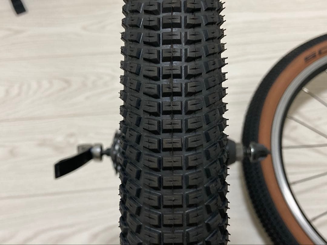 【ひろ】tern vergeN8純正ホイール ビリーボンカーズ