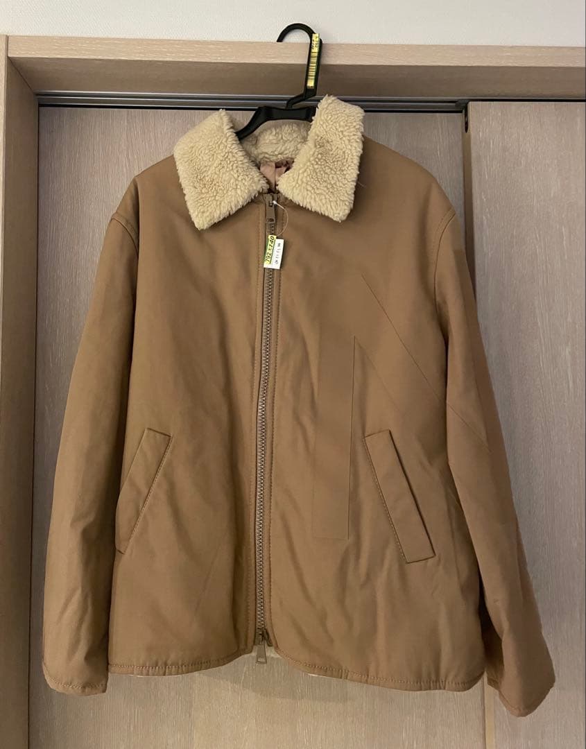 【美品】N°21 ヌメロヴェントゥーノ　裏起毛ボアジャンパー　ベージュ