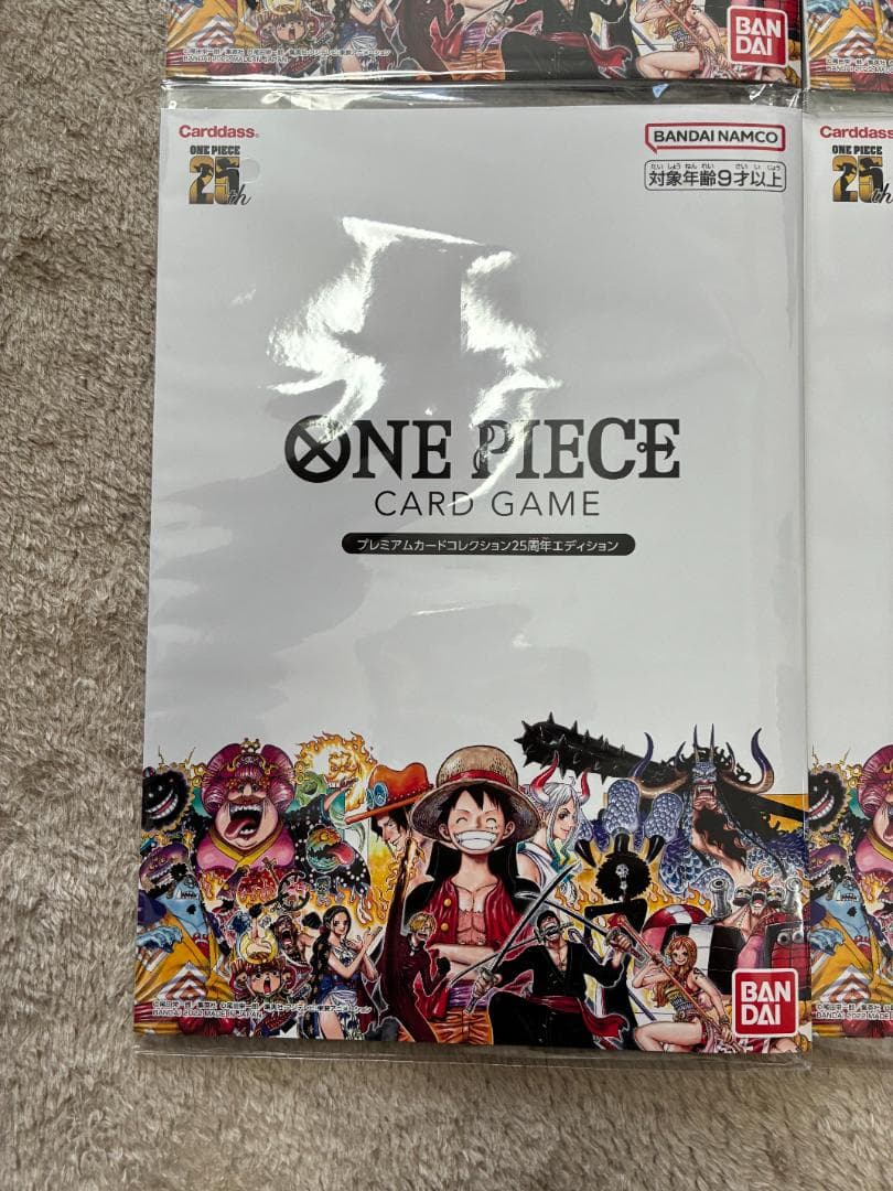 ワンピースカード プレミアムカードコレクション25周年エディション　4個セット