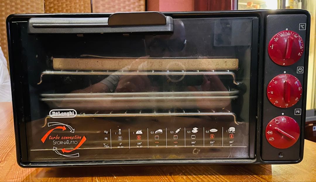 DeLonghi Sfornatutto ビルトインオーブン