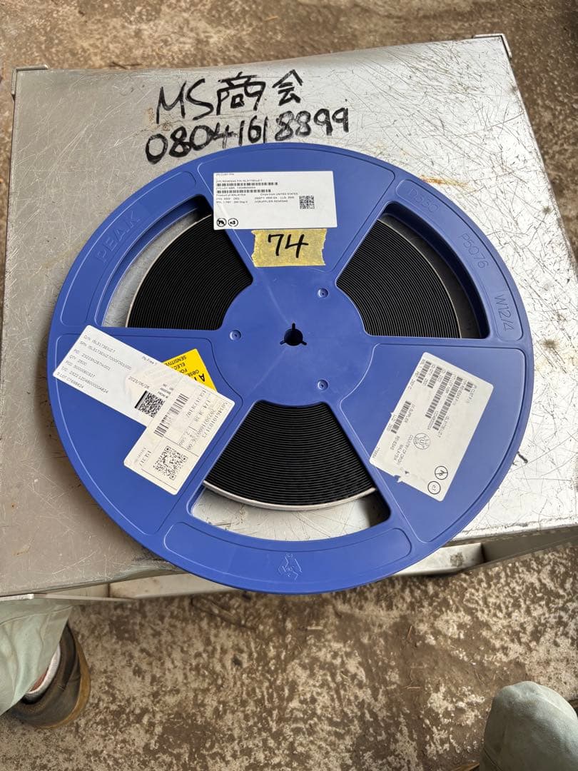 約400g。ISL3173EIUZ-T Renesas 。新品未使用。長期保管品