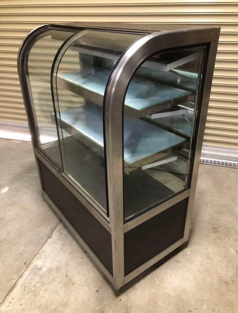 業務用　ケーキ冷蔵ショーケース　冷蔵ショーケース　大穂製作所　前面スライド扉