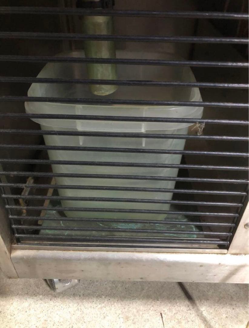 業務用　ケーキ冷蔵ショーケース　冷蔵ショーケース　大穂製作所　前面スライド扉