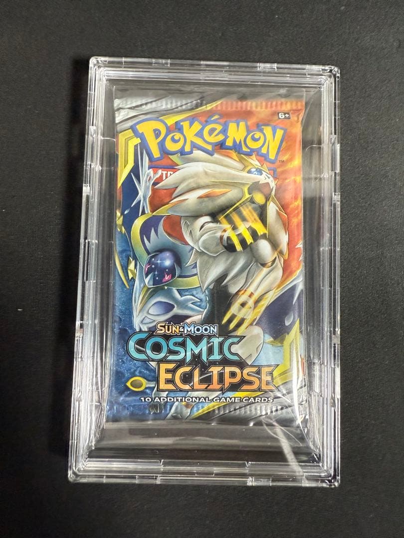 サン＆ムーンCosmic Eclipse未開封パック　英語版