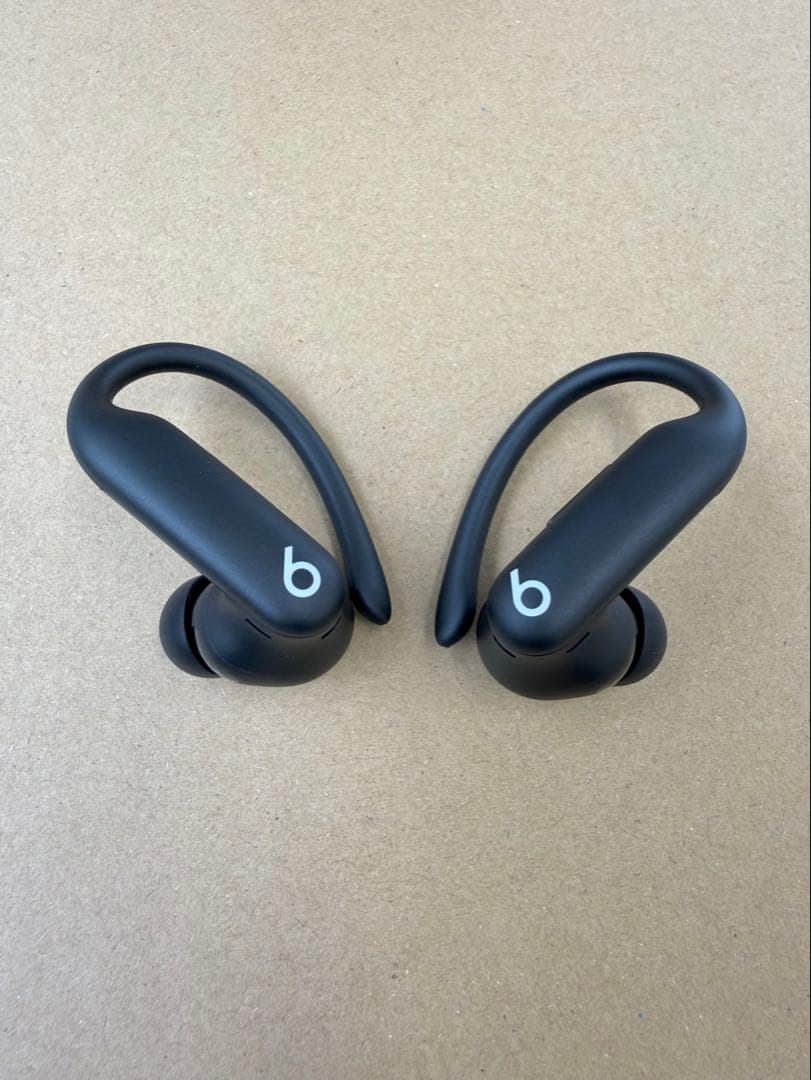 【超美品】Powerbeats Pro 2 ジェットブラック