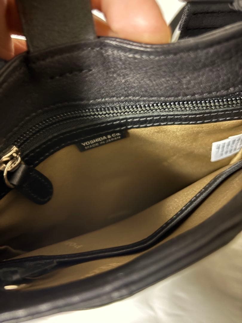 PORTER CISCOブラックレザー ショルダーバッグ L
