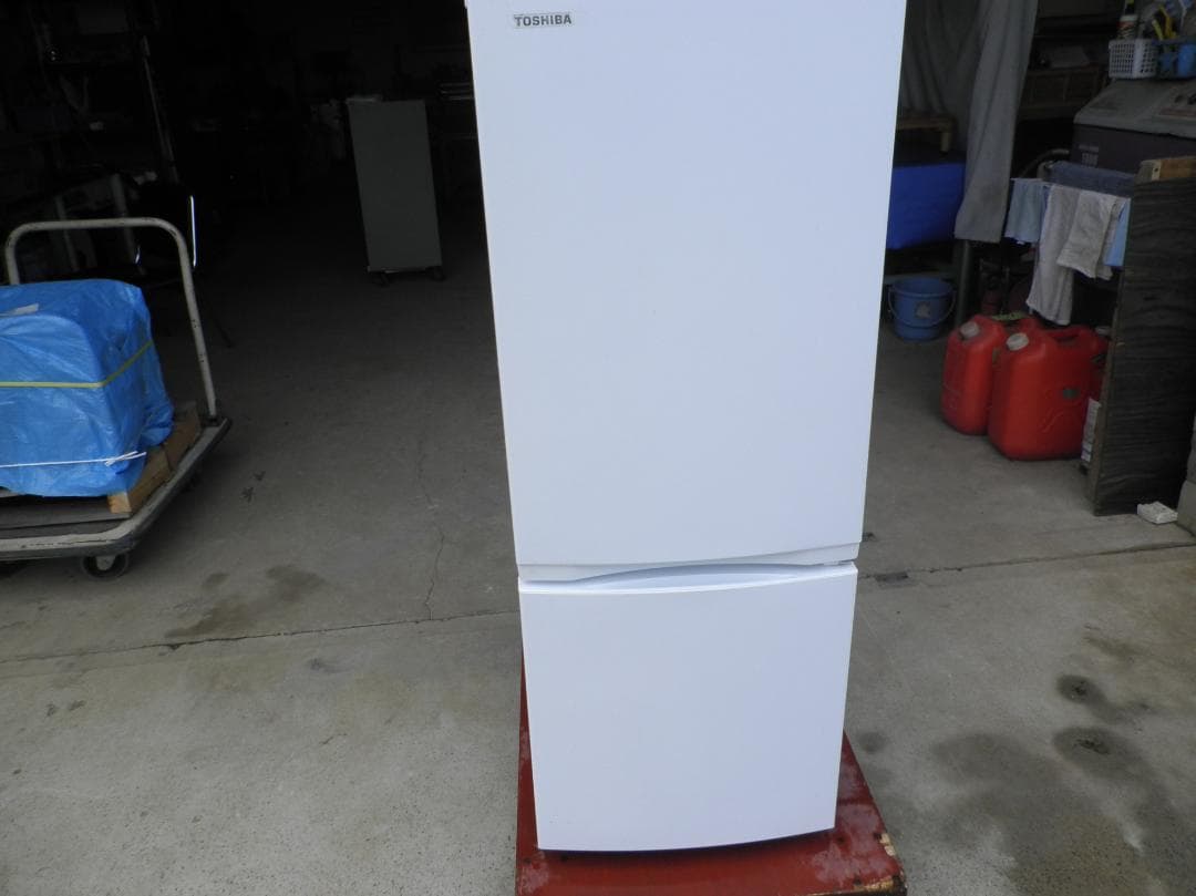 東芝２ドア冷凍冷蔵庫 ＧＲ－Ｔ１５ＢＳ ２０２２年　ホワイト美品