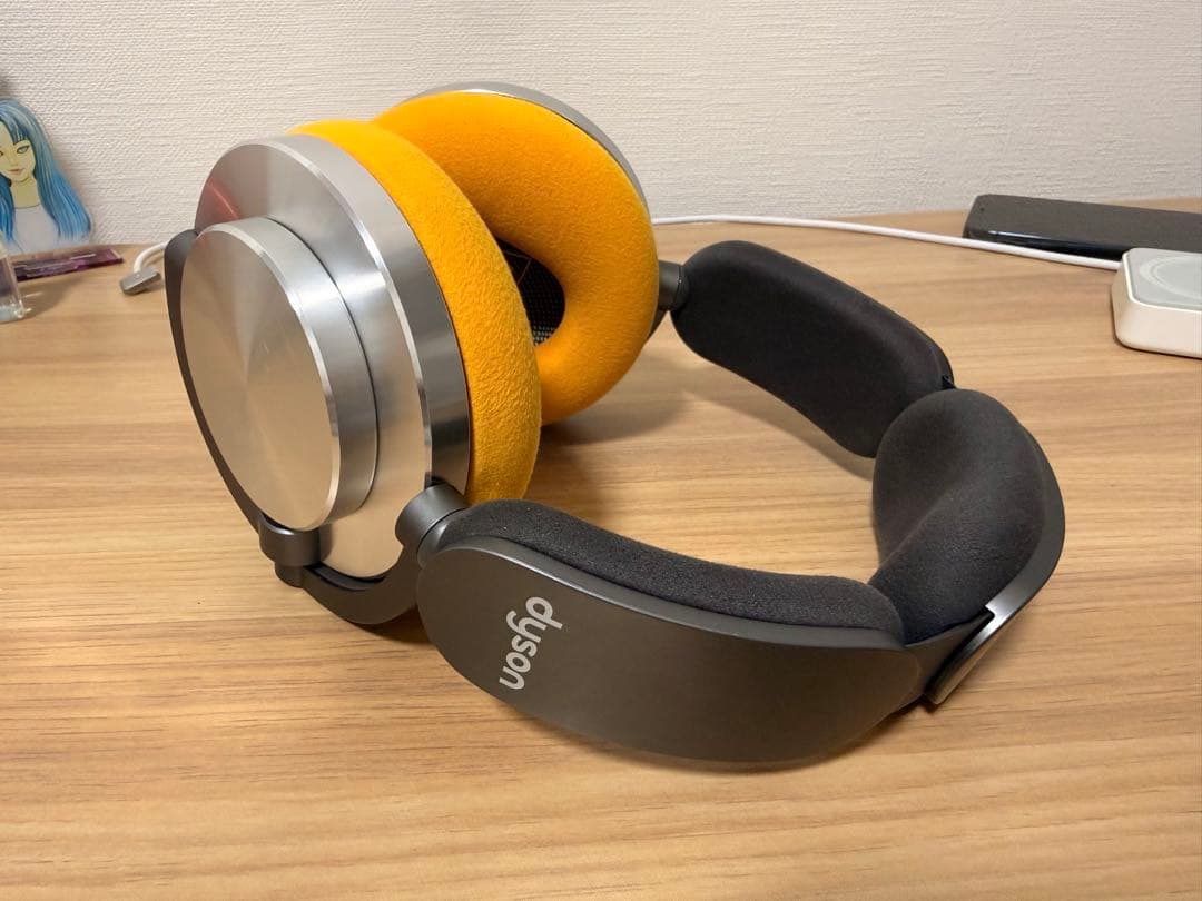 Dyson OnTrac ヘッドホン