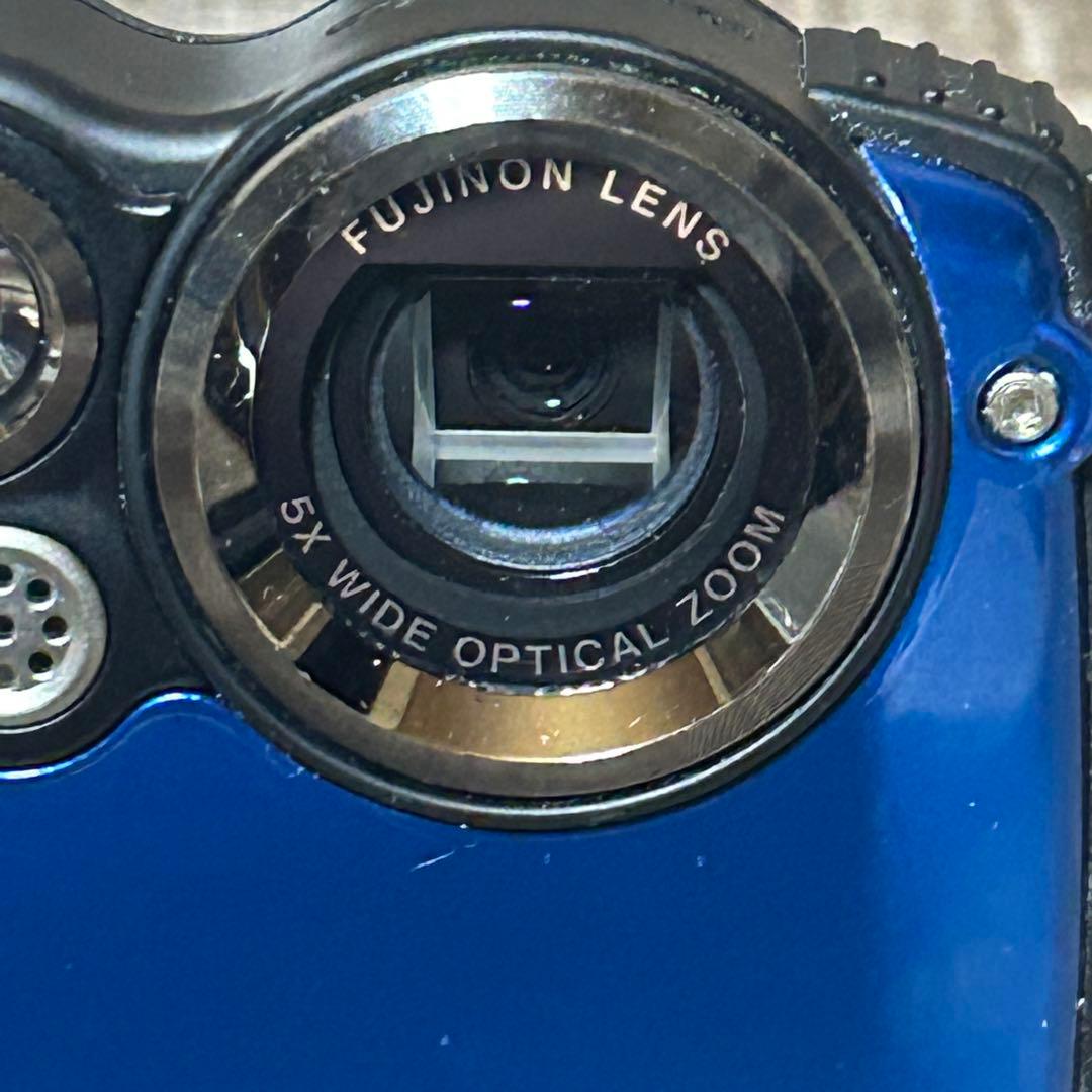 動作品　FUJIFILM FinePix XP200 ブルー コンデジ　防水防塵