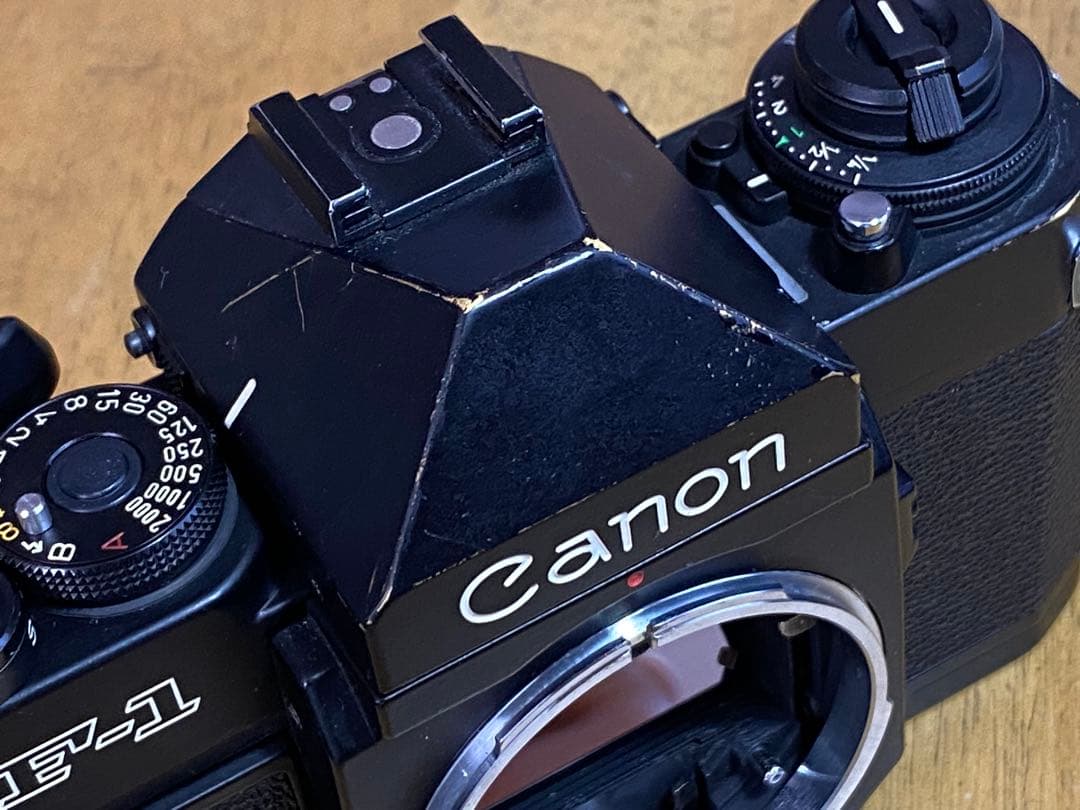 田*中様 【ジャンク品】CANON New F-1 ボディ