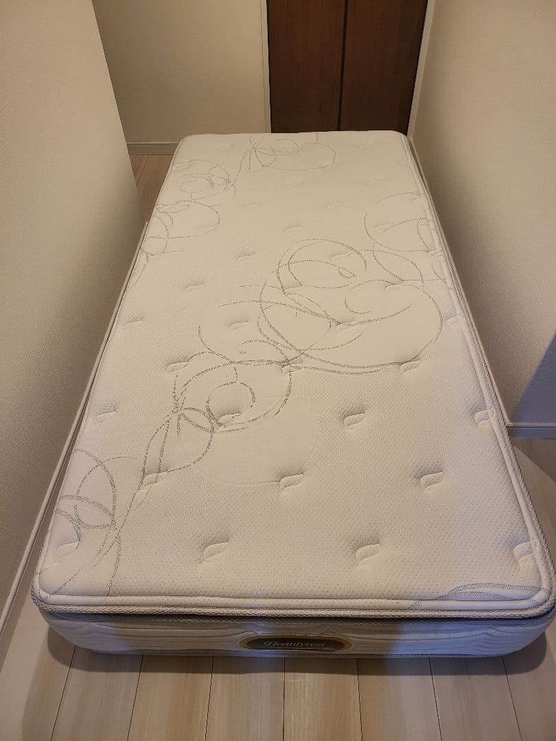 シモンズ　ニューフィット　ピロートップ　シングル