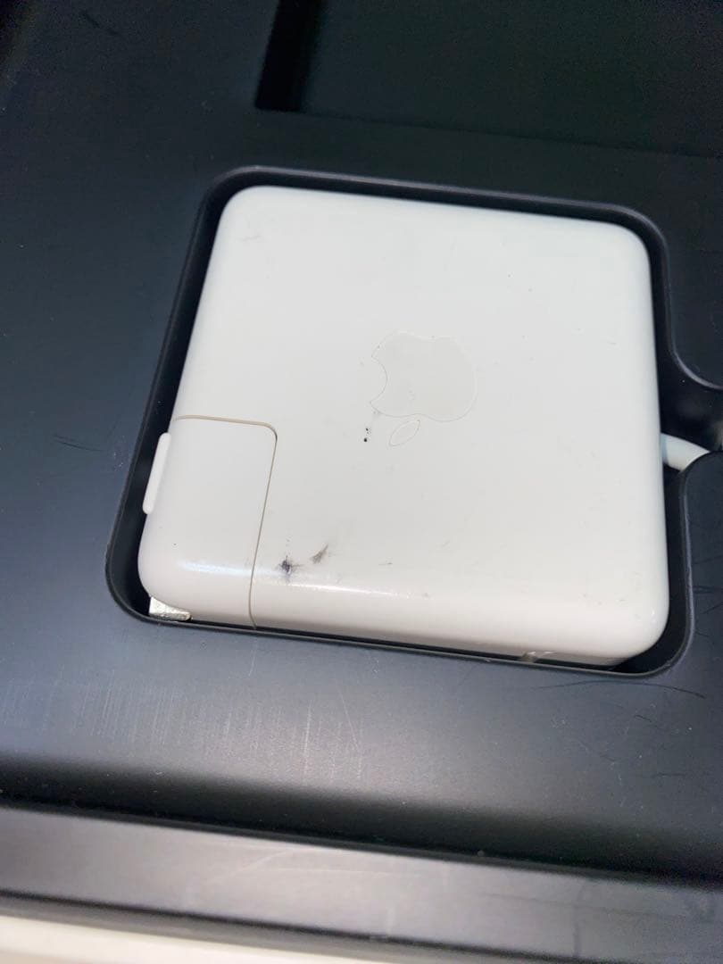 MacBook Pro15インチ Mid 2015 ジャンク 液晶不良 初期化済