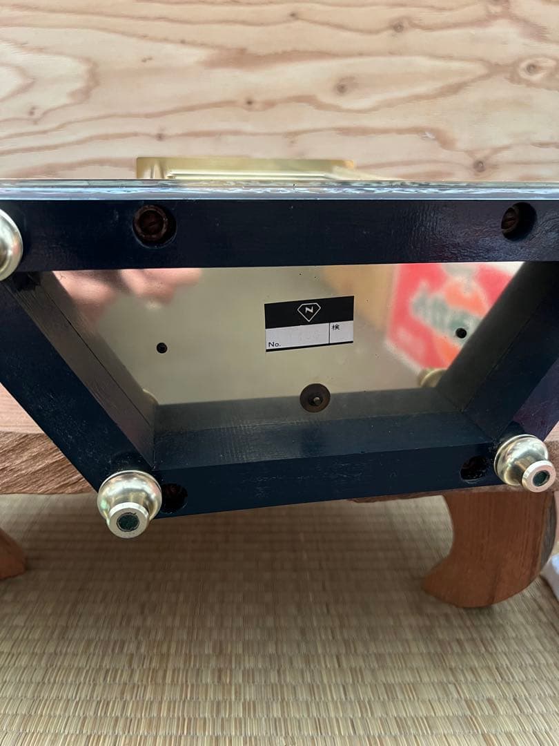 日本美術時計 Nマーク ステンドグラス風　ゼンマイ振り子式置時計 4面ガラス