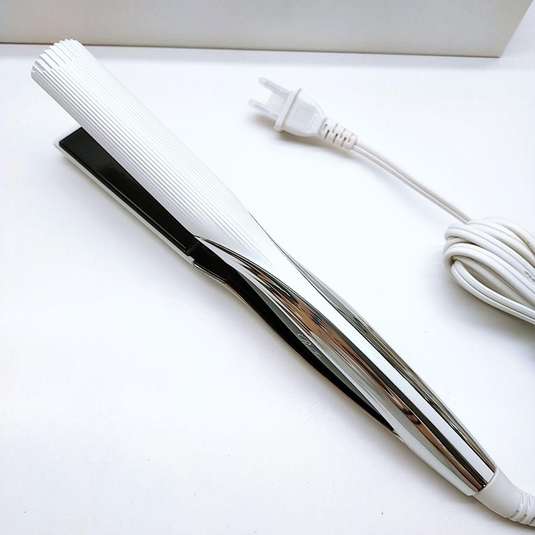 ほぼ未使用✨️付属品完備 Refa リファ ビューテック ストレート