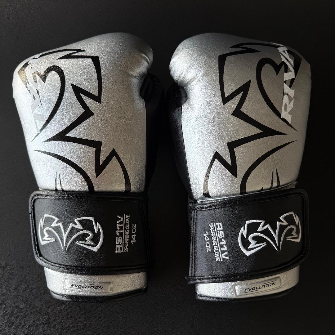 【専用】RIVAL ライバル RS11V スパーリンググローブ Mサイズ14oz