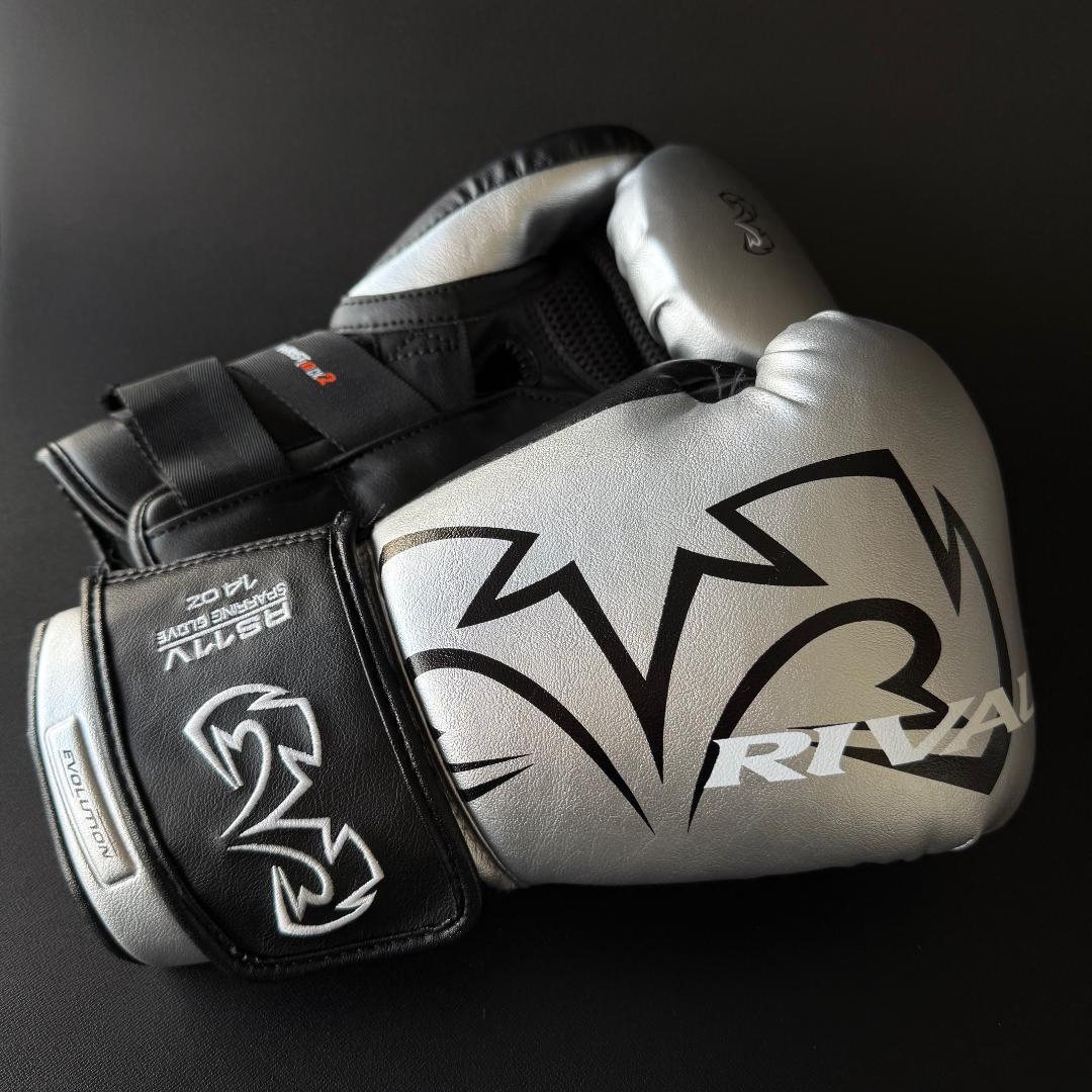 【専用】RIVAL ライバル RS11V スパーリンググローブ Mサイズ14oz