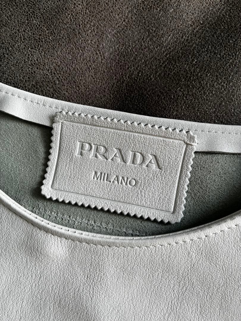 23SS PRADA レザーベスト50