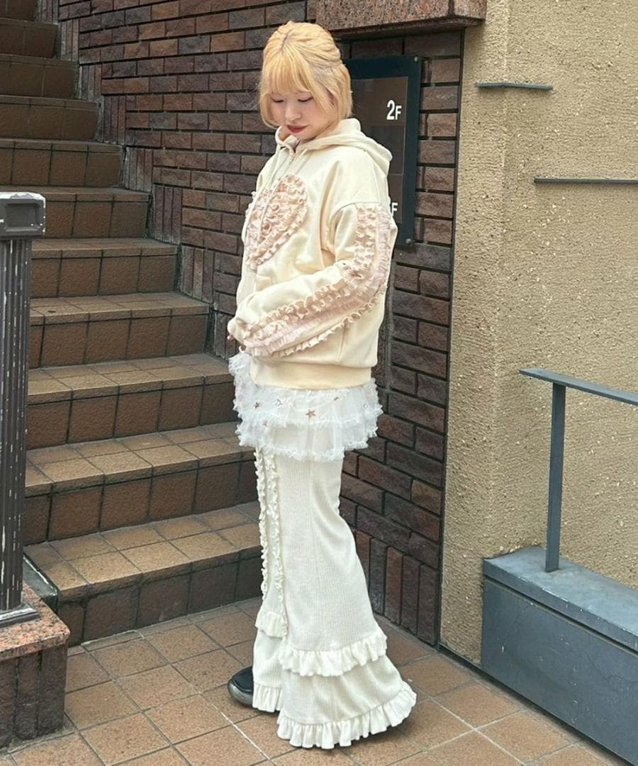 最新作 新品 Candy Stripper HEART FRILL HOODIE