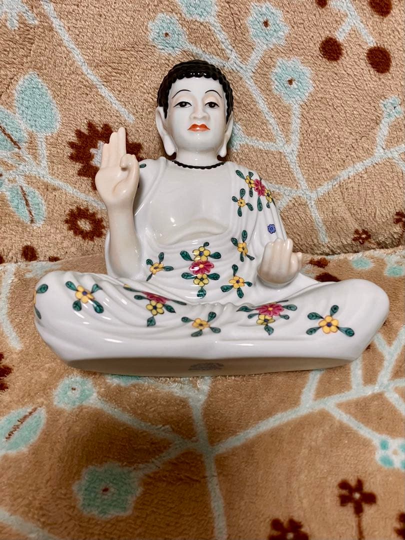 ヘレンド　フィギュリン　ブッダ　仏陀　Buddha
