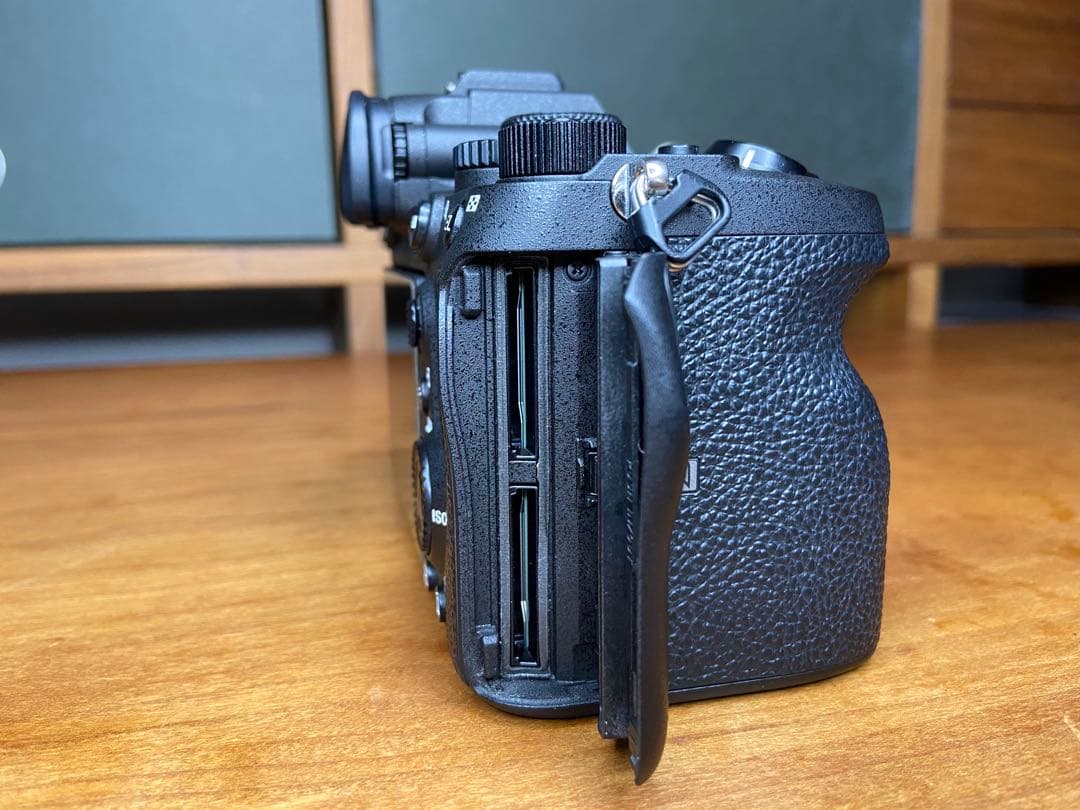 【zzzzjp 】SONY α7R IV ILCE-7RM4 ボディ