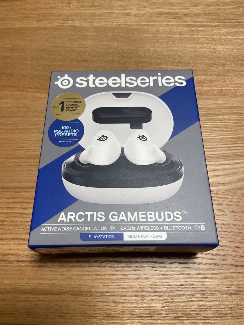 SteelSeries Arctis gamebuds ホワイト イヤホン