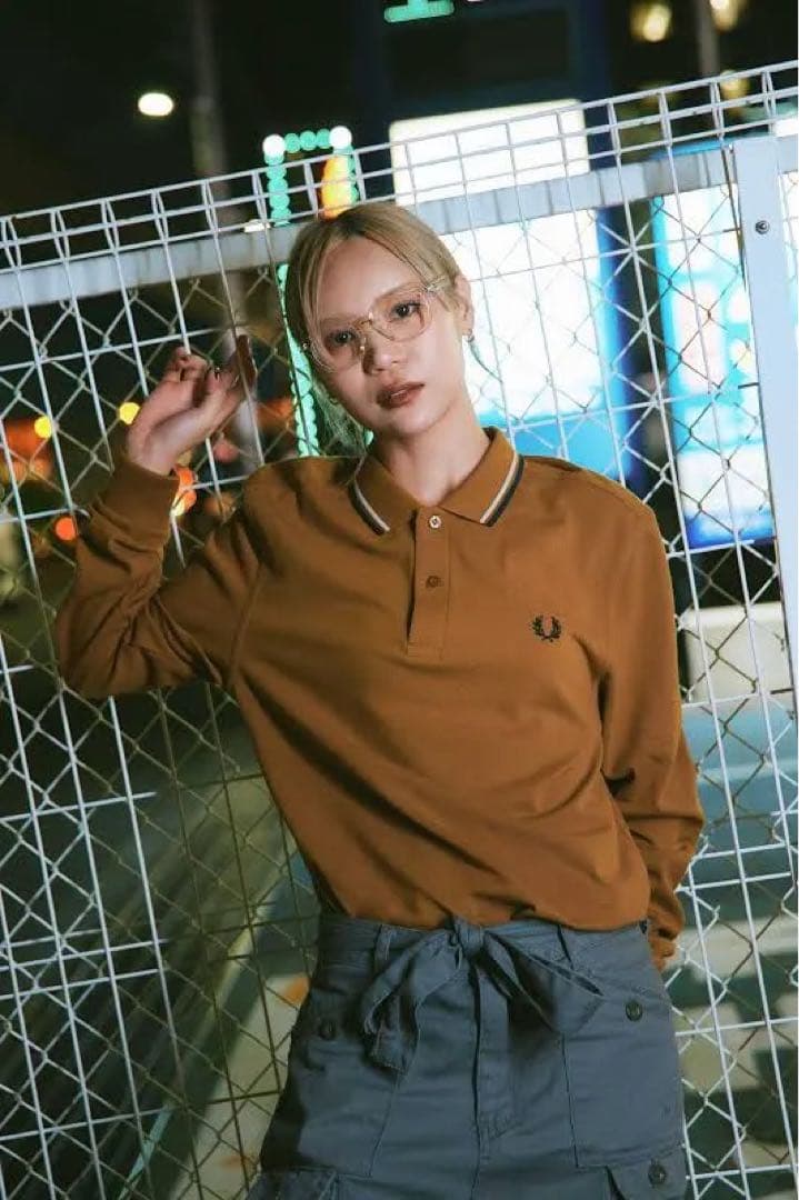 フレッドペリー　ポロシャツ　キャメル