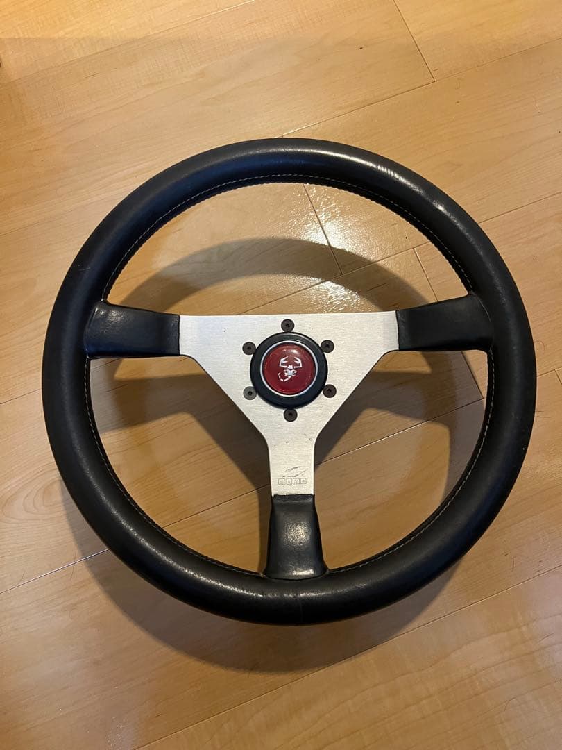 中古 アバルト 35cmパイ ステアリング ハンドル