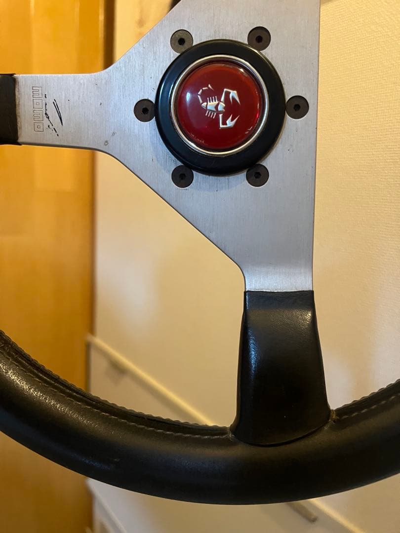 中古 アバルト 35cmパイ ステアリング ハンドル