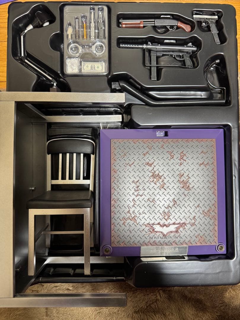 ホットトイズ　ジョーカー2.0 フィギュア　ダークナイト　バットマン　アメコミ