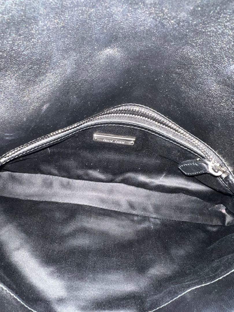 Miu Miu 黒　ナッパクリスタルビジューパーティーバッグ　クラッチバッグ