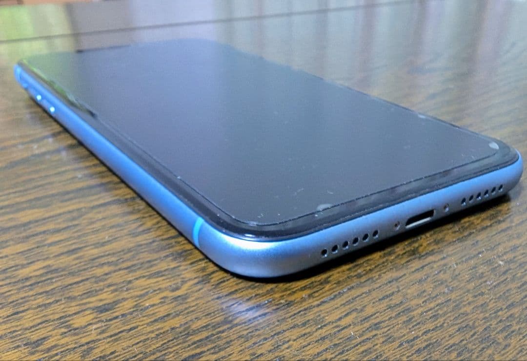 ま*。様 Apple iPhone XR 青 256GB docomo