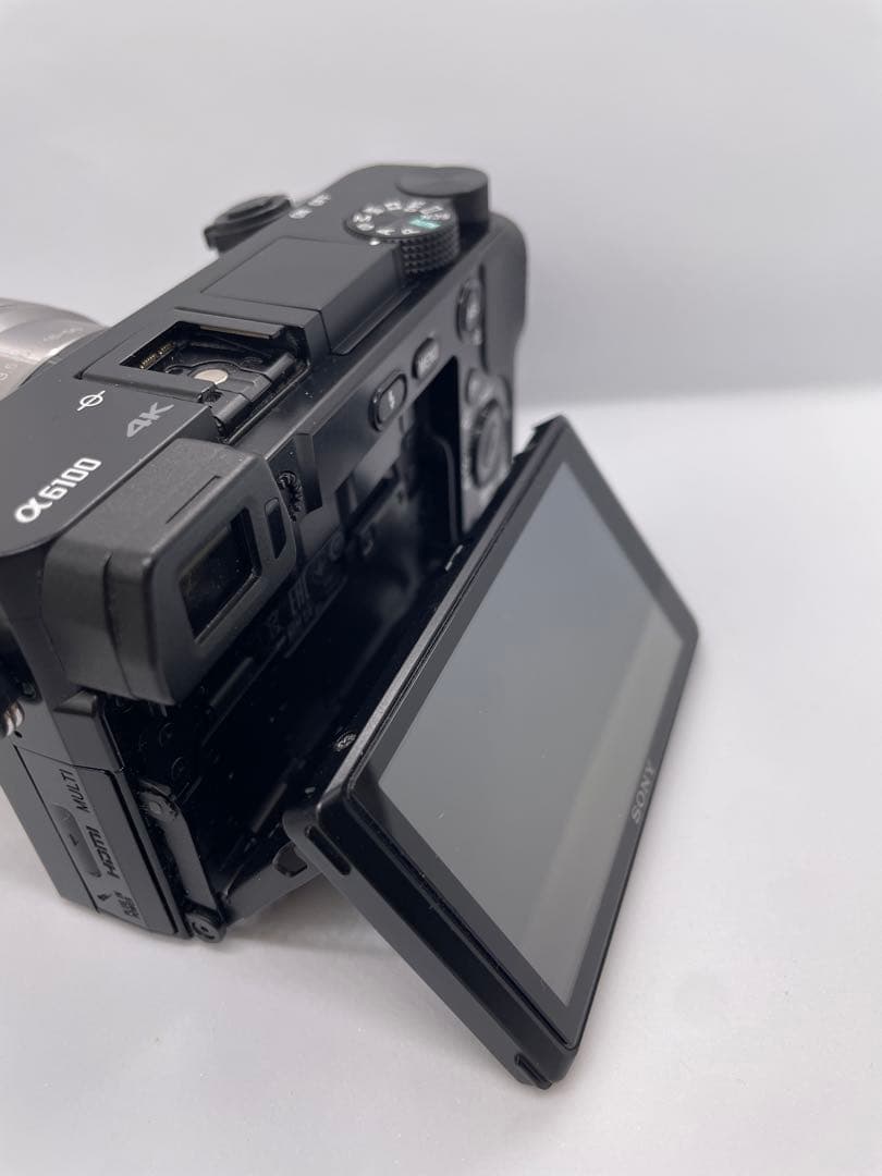 Sony α6100ミラーレスカメラ レンズ、128GB SDカード付き