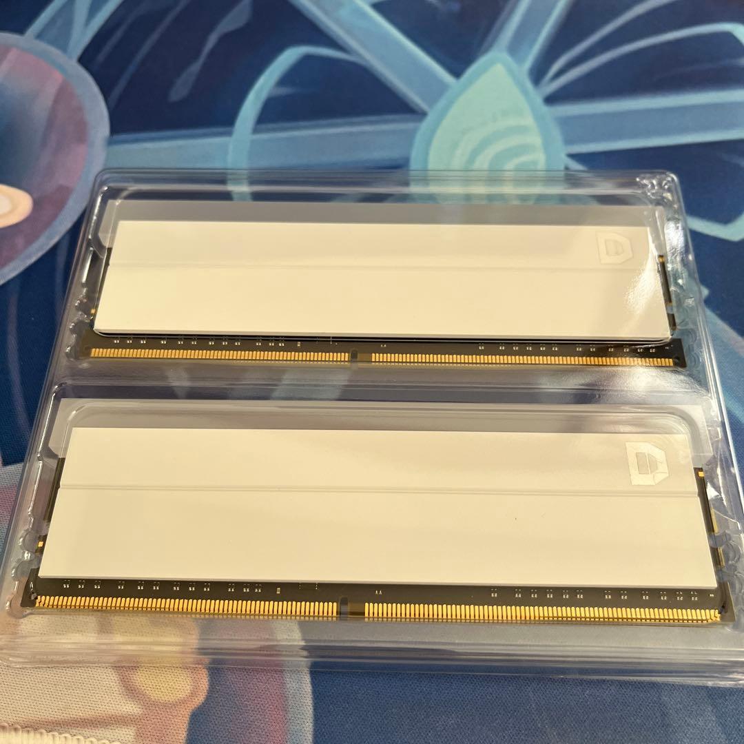 D4D3200-8G 2A1-RGB DDR4メモリ 16GB (8GBx2)