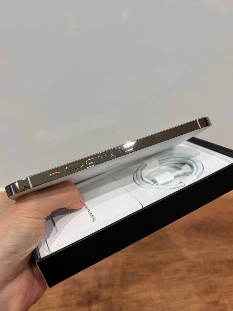 Apple iPhone 13 ProMax シルバー 本体　美品