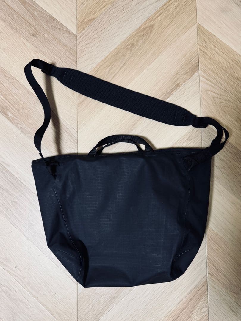 Arc'teryx アークテリクス　グランヴィル　ショルダーバッグ 黒　正規品