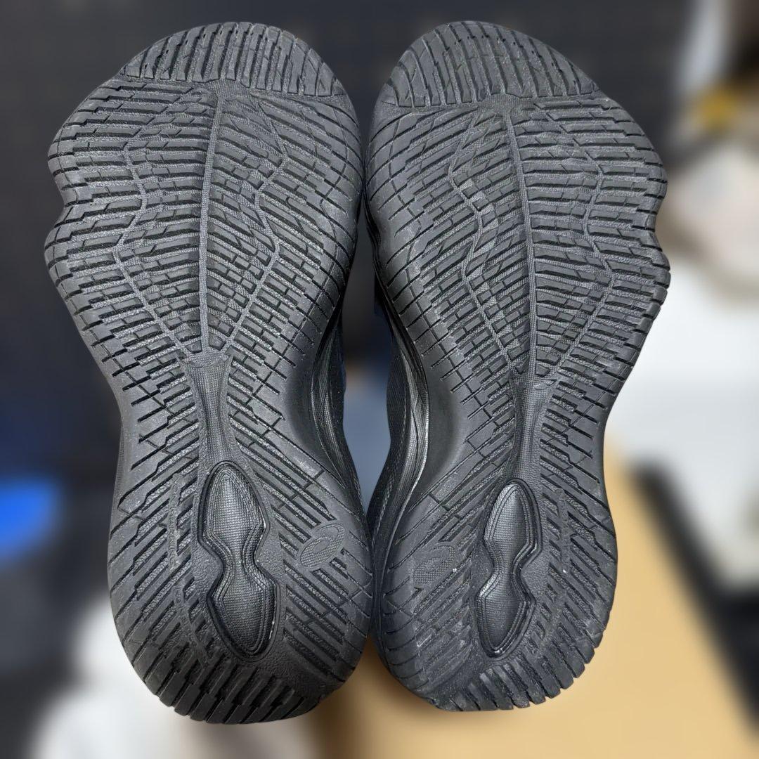 シューズ(男性用) ballaholic NOVASURGE LOW