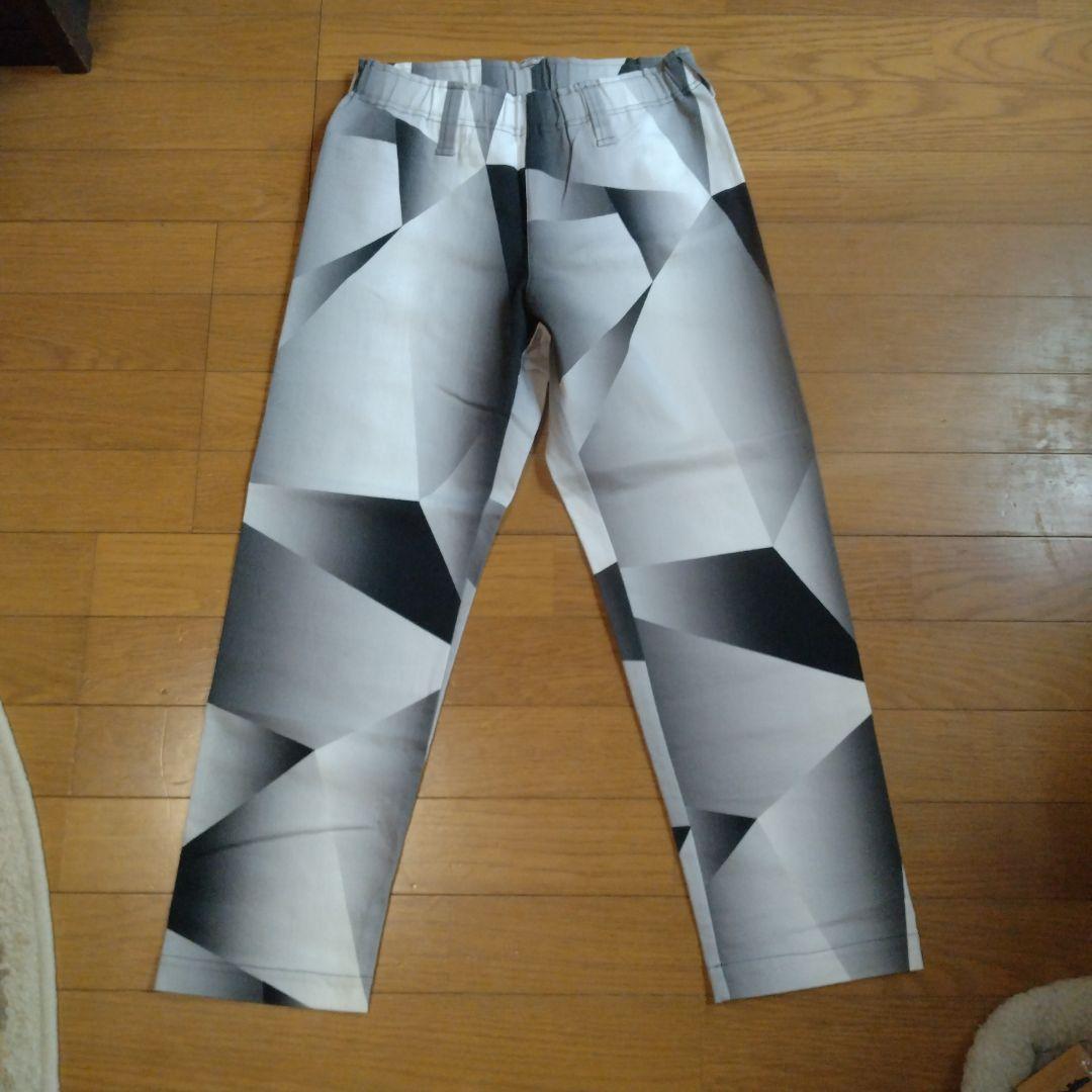 きょう様 meイッセイミヤケパンツ未着用極美品