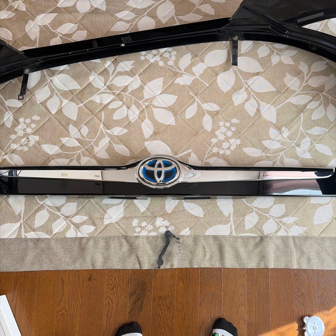 80 エスクァイア　前期バックドアガーニッシュ