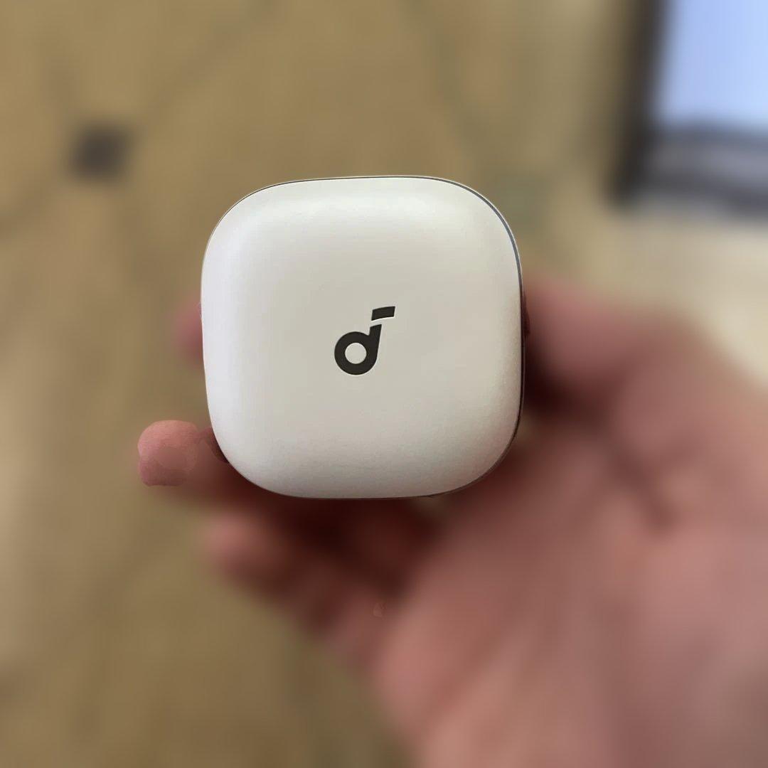 美品 Soundcore Liberty 5 ワイヤレスイヤホン