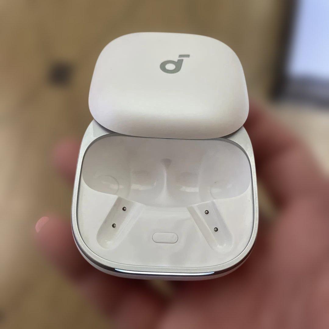 美品 Soundcore Liberty 5 ワイヤレスイヤホン