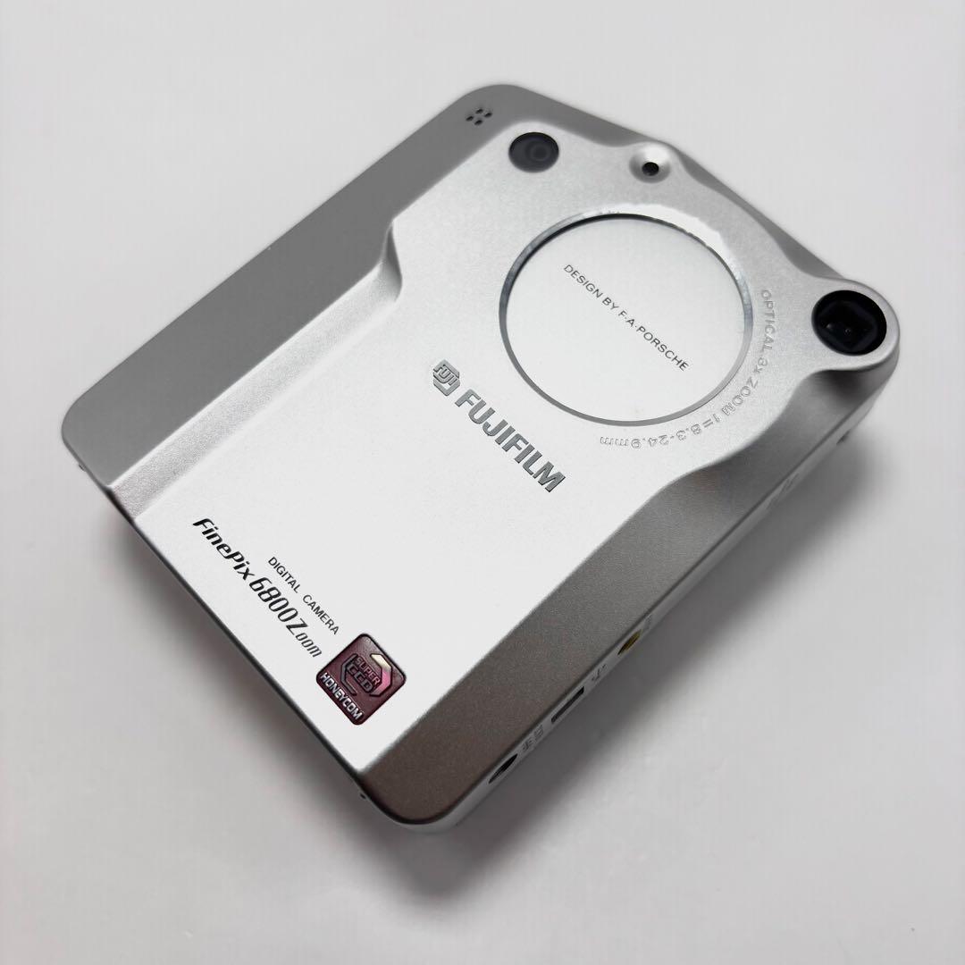 【動作品】【美品】FUJIFILM FinePix 6800Z デジタルカメラ