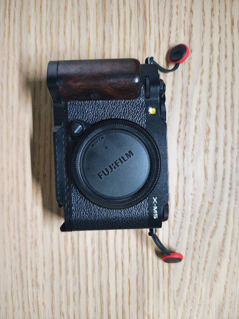 FUJIFILM X-M5 ミラーレスカメラ