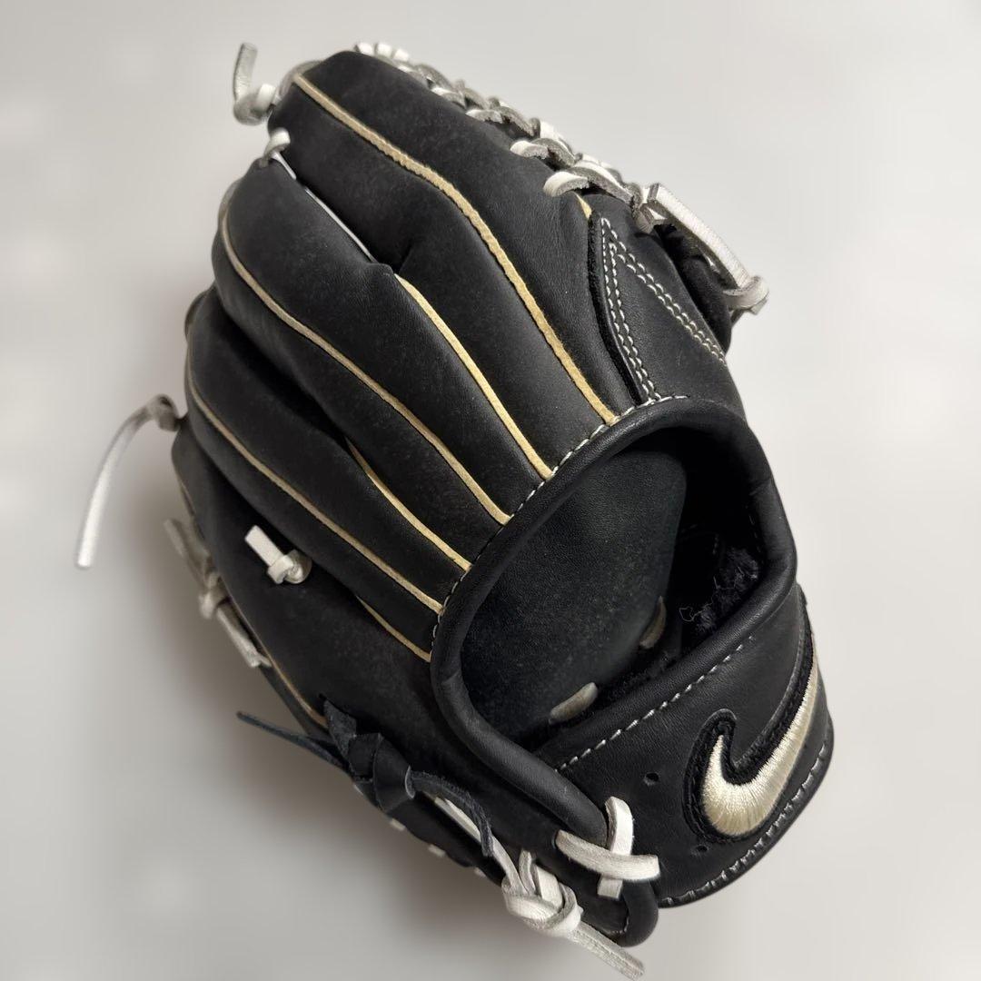 Nike Exclusive 野球グローブ　右投げ　軟式用