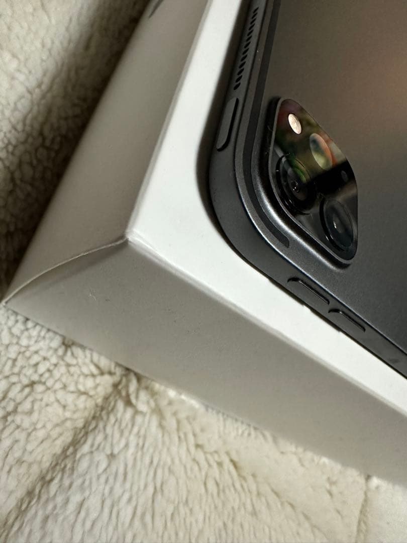 Apple pencil2とiPad 11インチ第２世代Wi-Fi128GB