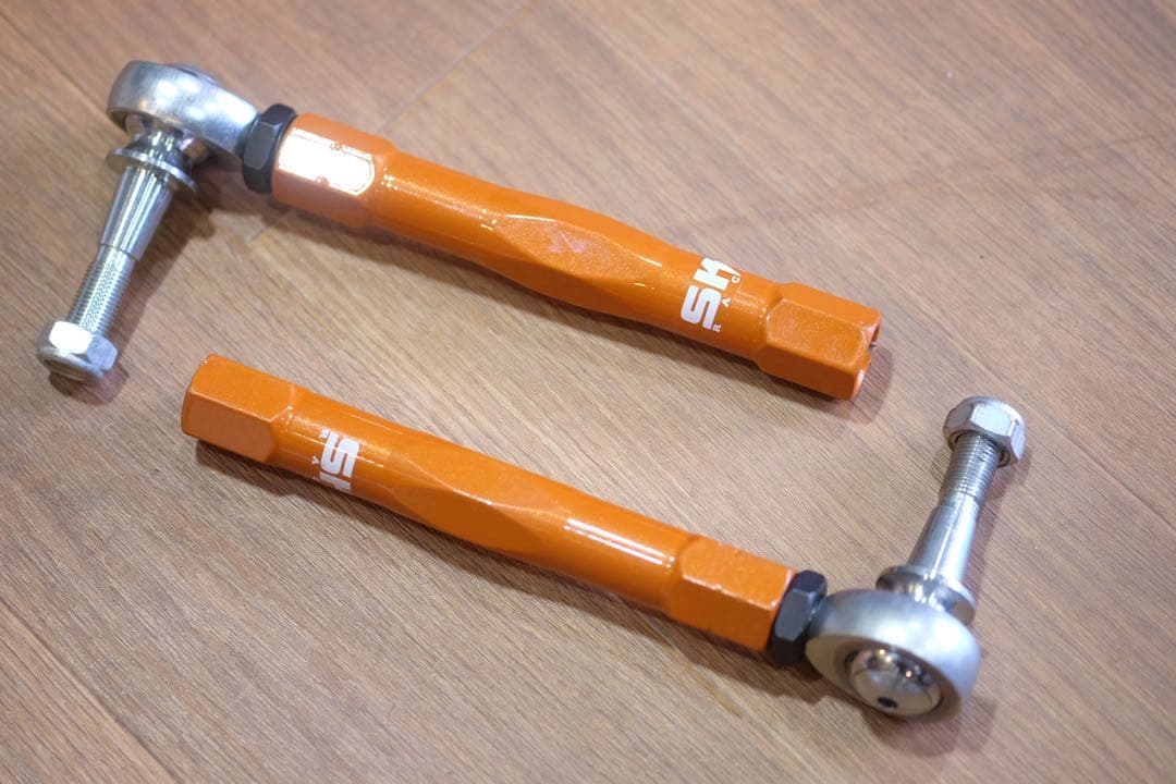 スキッドレーシング　30/50プリウス 調整式タイロッドエンド　美品