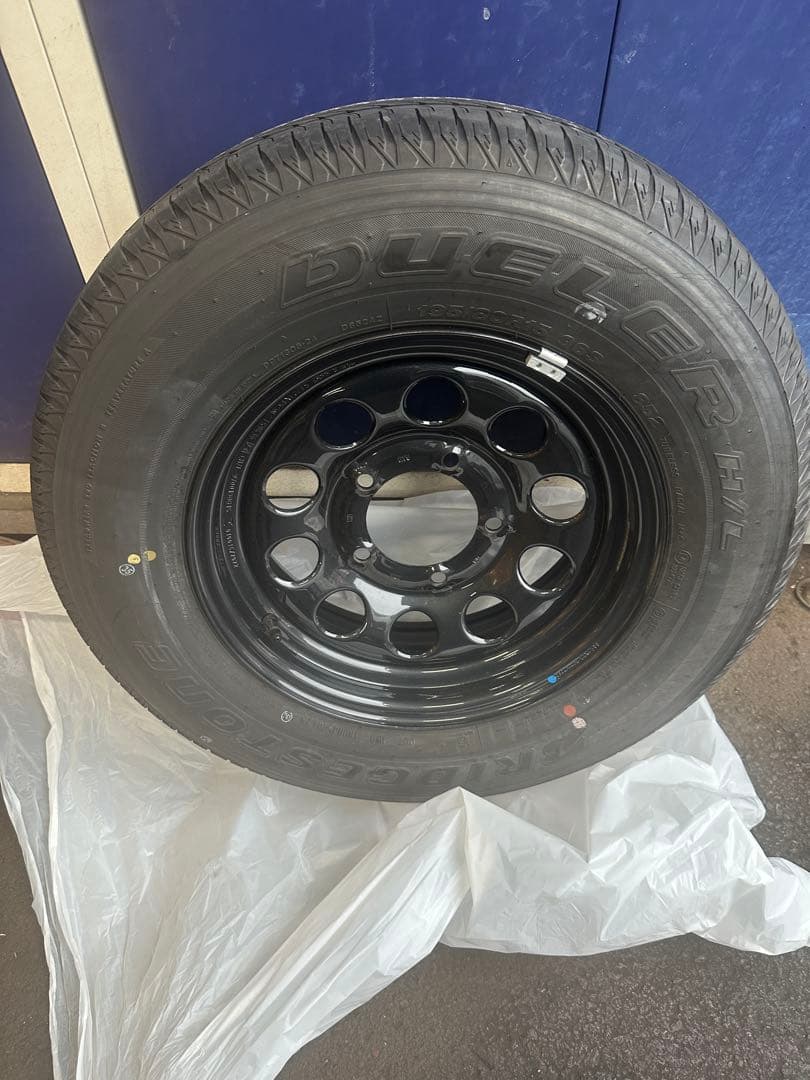 ノマド　 Dueler 195/60R15 ブラックタイヤホイール